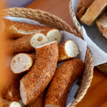 Domizil Lina Art 3* Guzelcamlı