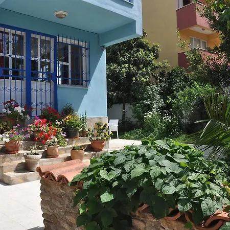 Domizil Lina Art Gasthof Guzelcamlı