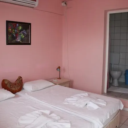 Domizil Lina Art Gasthof Guzelcamlı