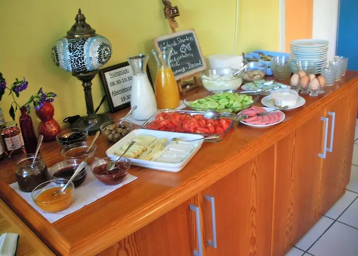 Πανσιόν Domizil Lina Art