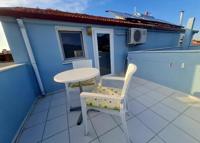 Πανσιόν Domizil Lina Art