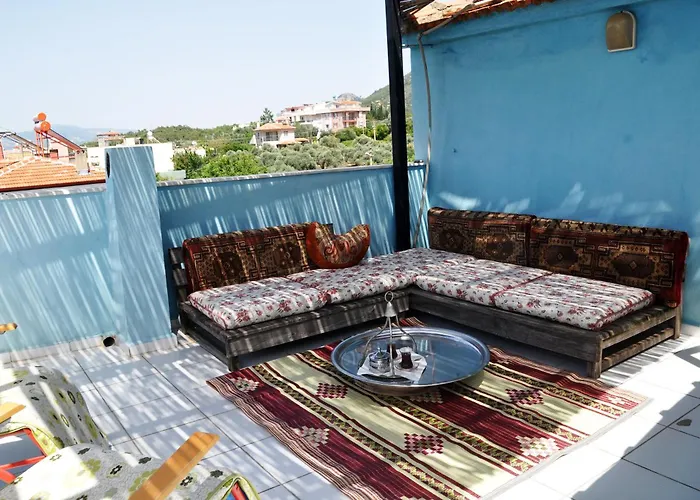 Πανσιόν Domizil Lina Art 3*