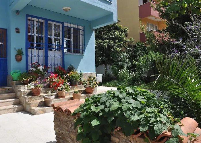 Domizil Lina Art Πανσιόν Guzelcamlı