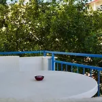 Domizil Lina Art Πανσιόν 3*